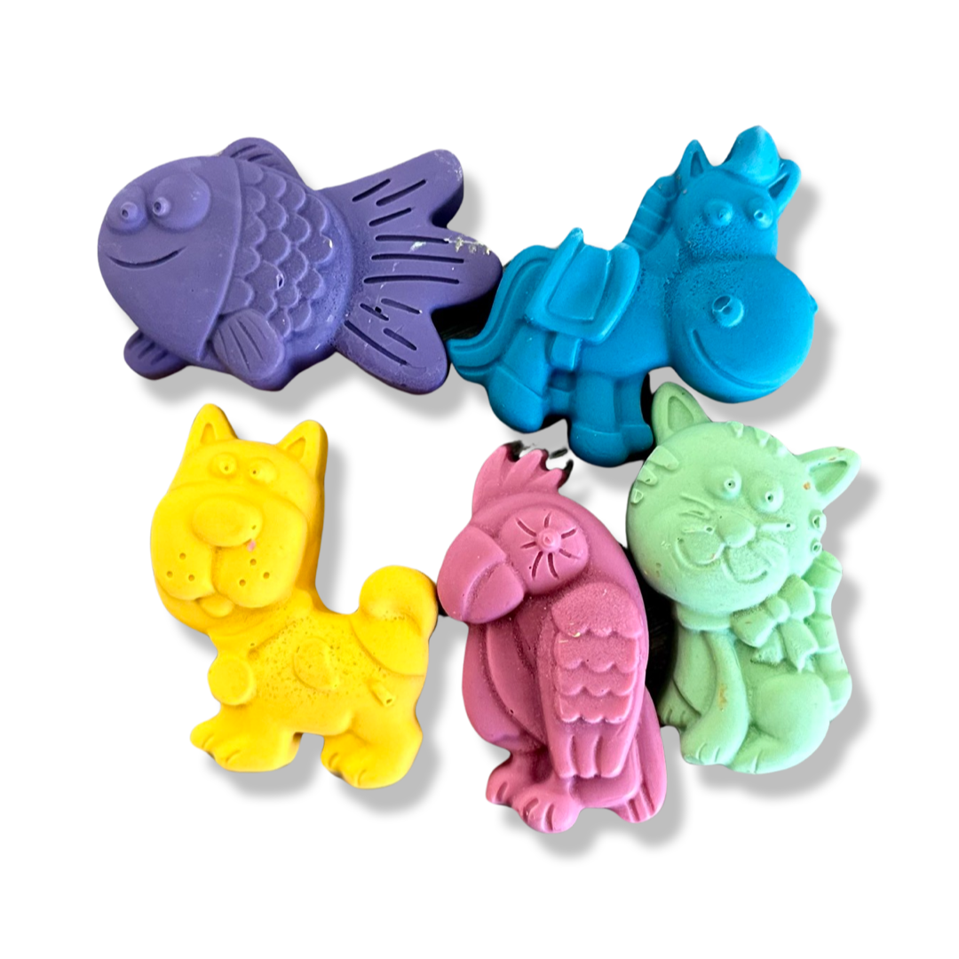 Pet Crayon Box